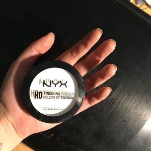 🌸 NYX HD FINISHING POWDER 🌸